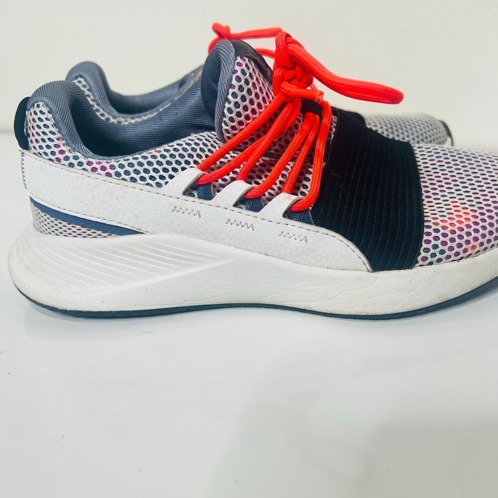Under Armour Charged Breathe Lace Women's Sneakers Sz 6 - Picture 2 of 9